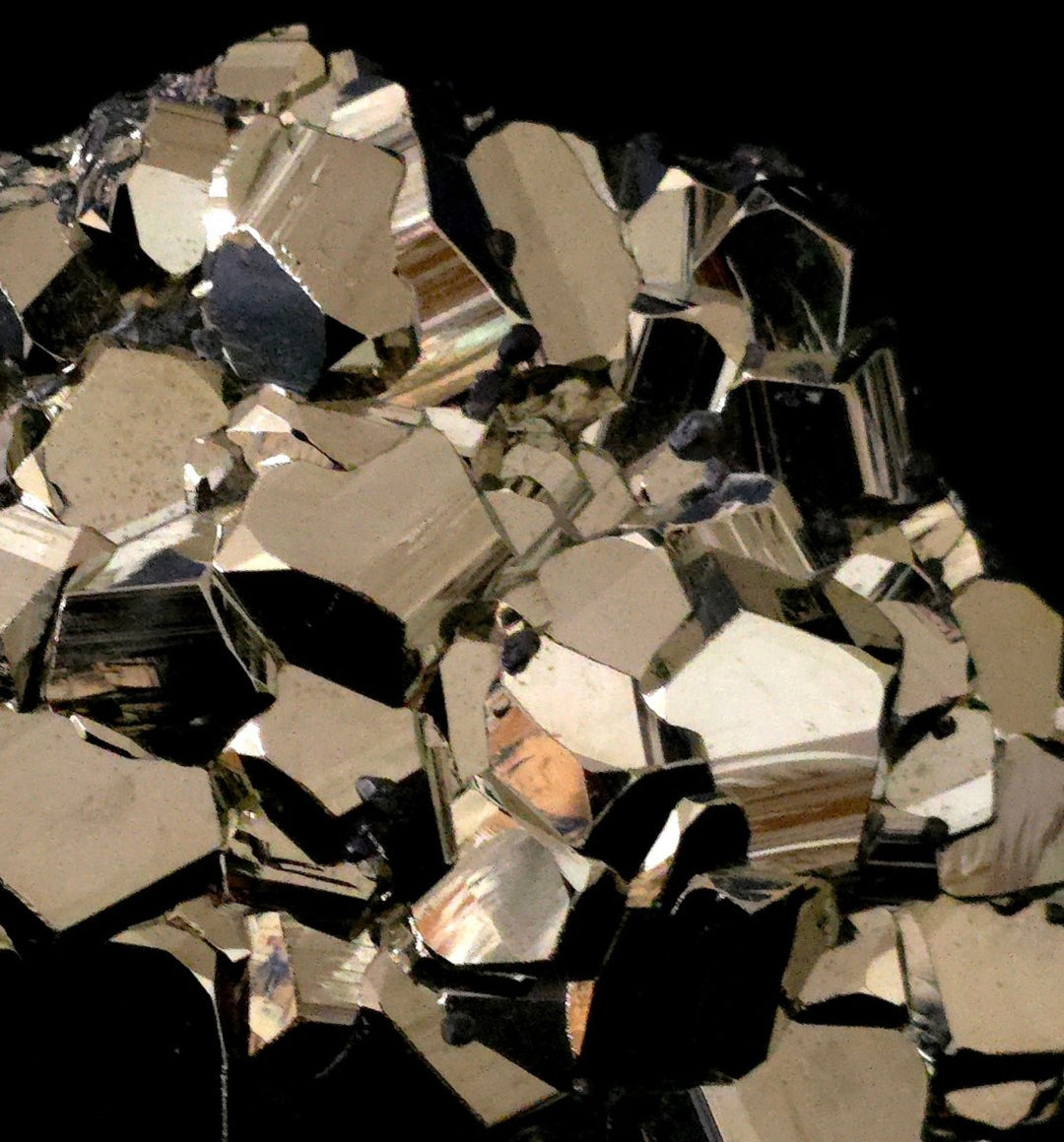 Raw Pyrite Sphalerite Mineral Specimen, Natural Rare Gold Pyrite Crystal, 3 Lb Dodecahedron Pyritohedral Pyrite - Earth Perfection